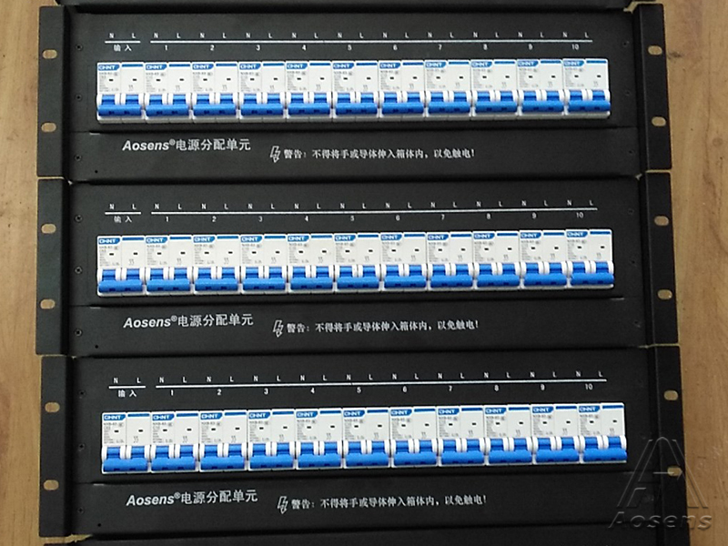 4U正泰输入2P63A输出2P16A交流10回路机架式安装