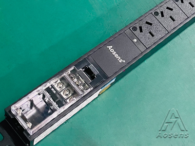 奥盛 220V 63A 竖装PDU插座 AS-1.2U-J4Z24S-G63