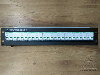 2P施耐德满装12位空开24P 11回路配电单元